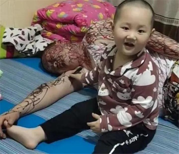 《醉酒妈妈》动画片在线观看,支持投屏连接电视投影仪，大屏沉浸式观影体验拉满